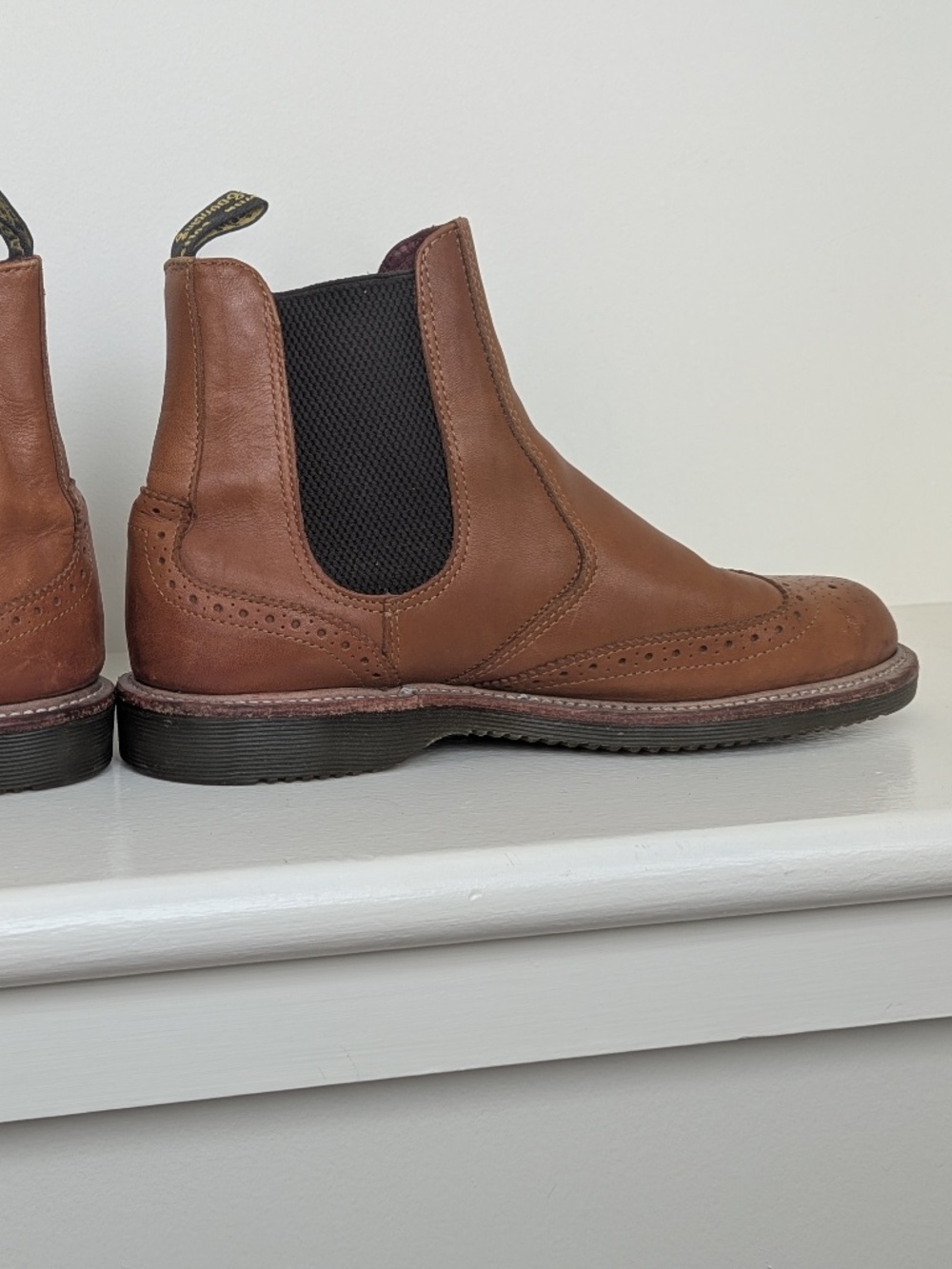 DR MARTENS - Picture 2 of 10